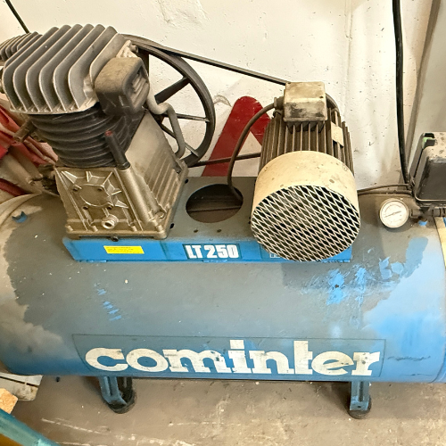 Compresseur d'atelier encrassé avec cryogénie